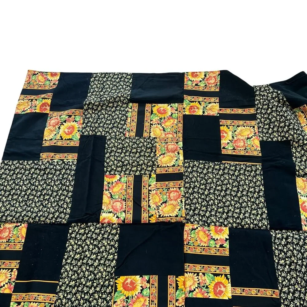 April Cornell reversible patchwork quilted sun flower tablecloth throw